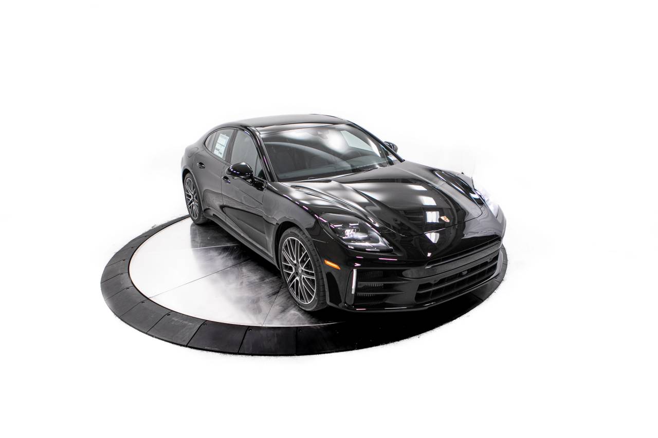 Thumbnail: 2026 Porsche Panamera - 19