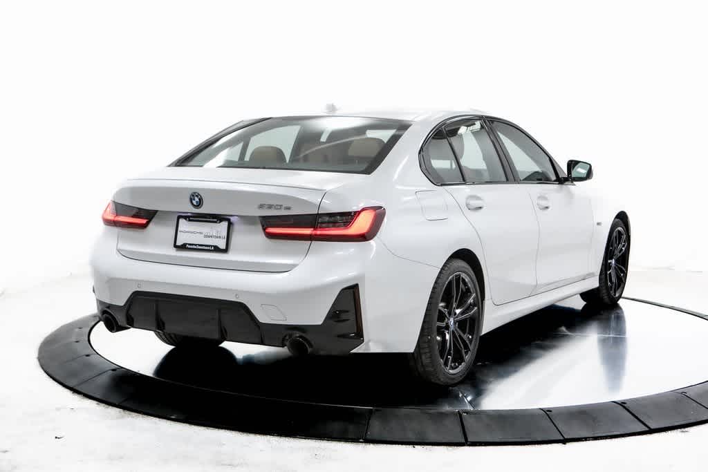 Thumbnail: 2023 BMW 3 Series - 7