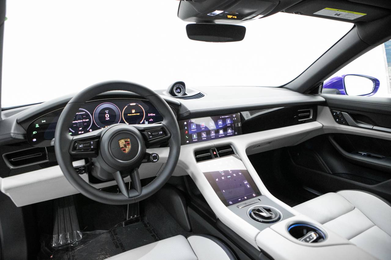 Thumbnail: 2026 Porsche Taycan - 19