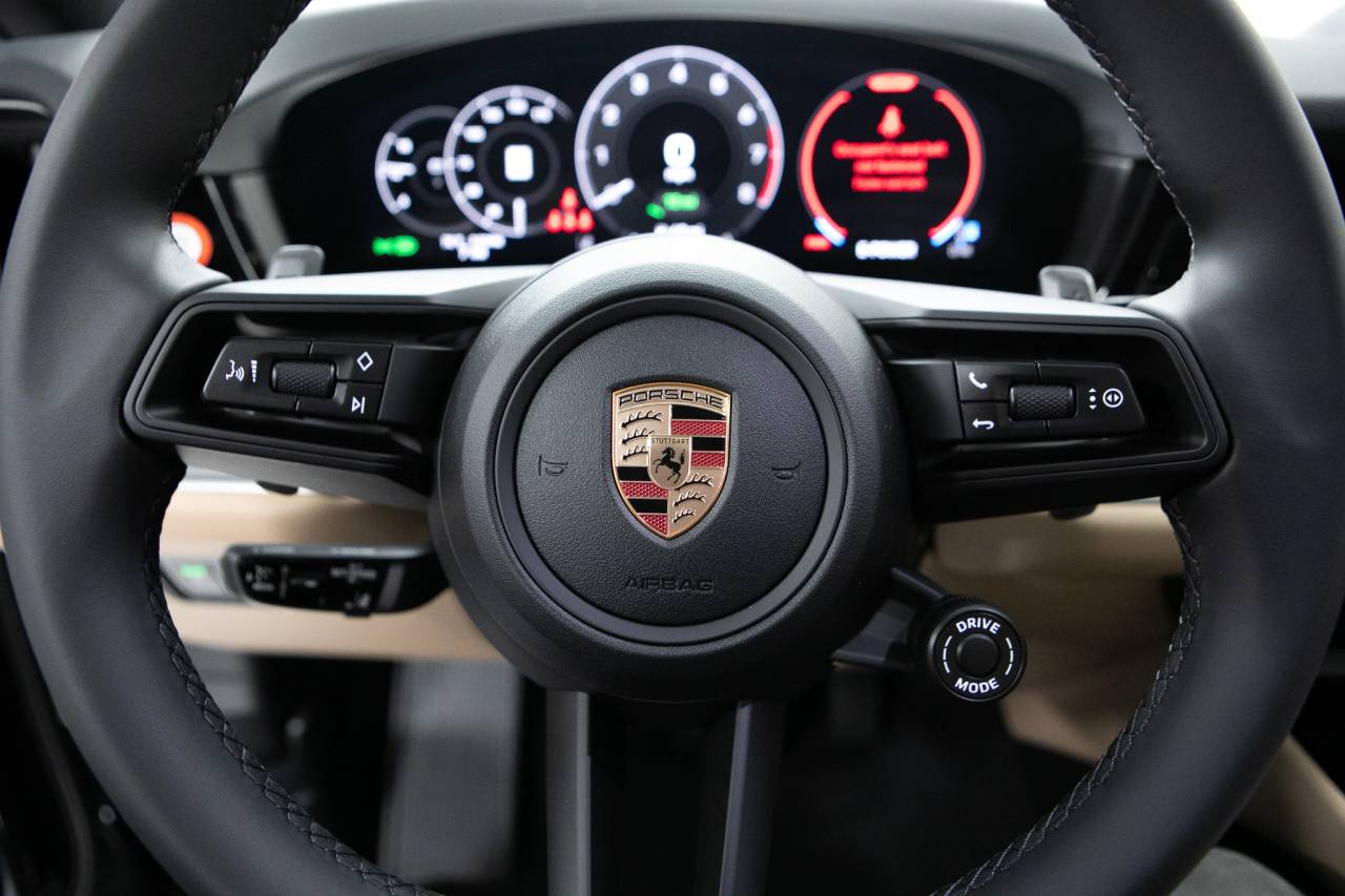 Thumbnail: 2026 Porsche  - 21