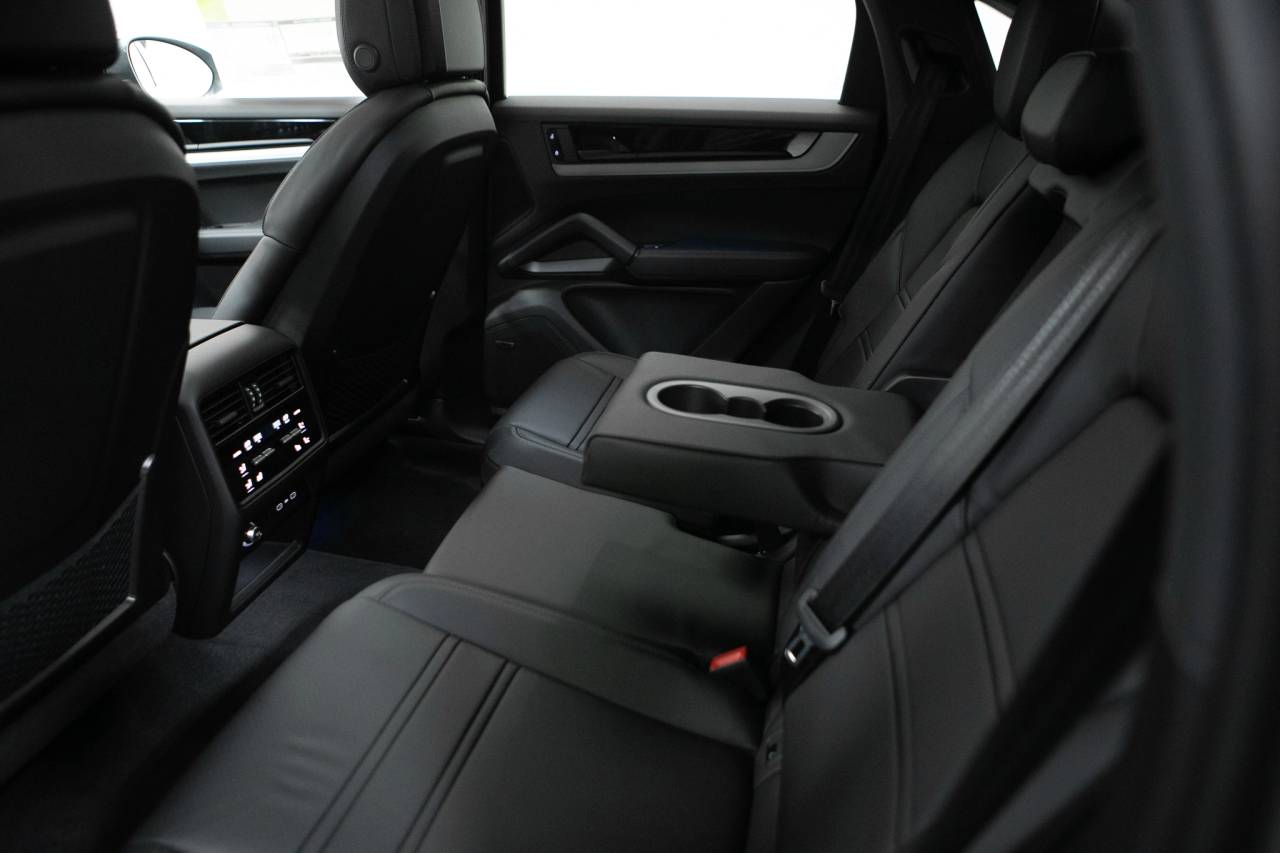 Thumbnail: 2026 Porsche  - 36