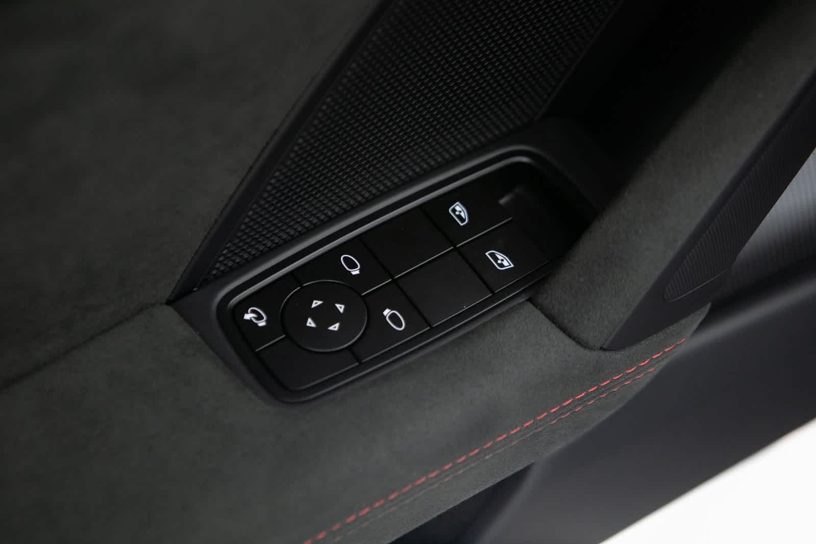 Thumbnail: 2024 Porsche 911 - 18