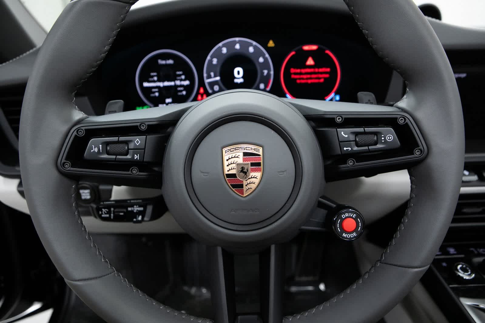 Thumbnail: 2025 Porsche 911 - 14