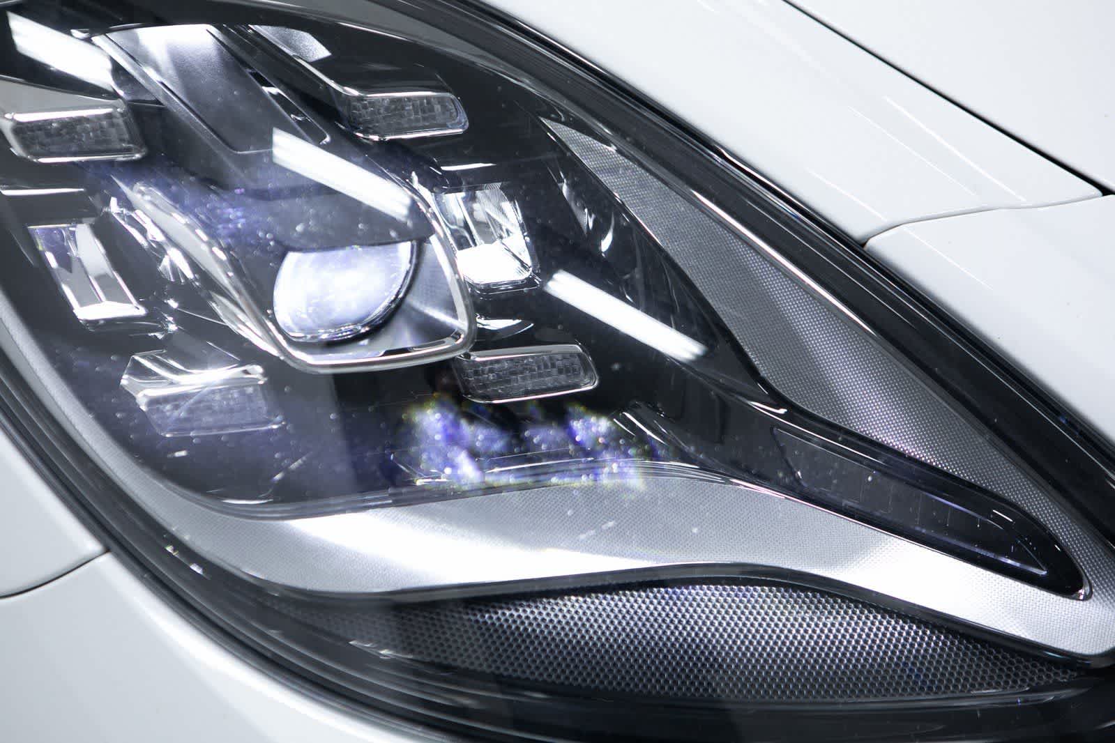 Thumbnail: 2023 Porsche Panamera - 32