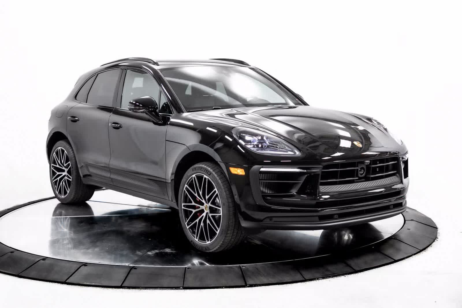 Thumbnail: 2025 Porsche Macan - 9