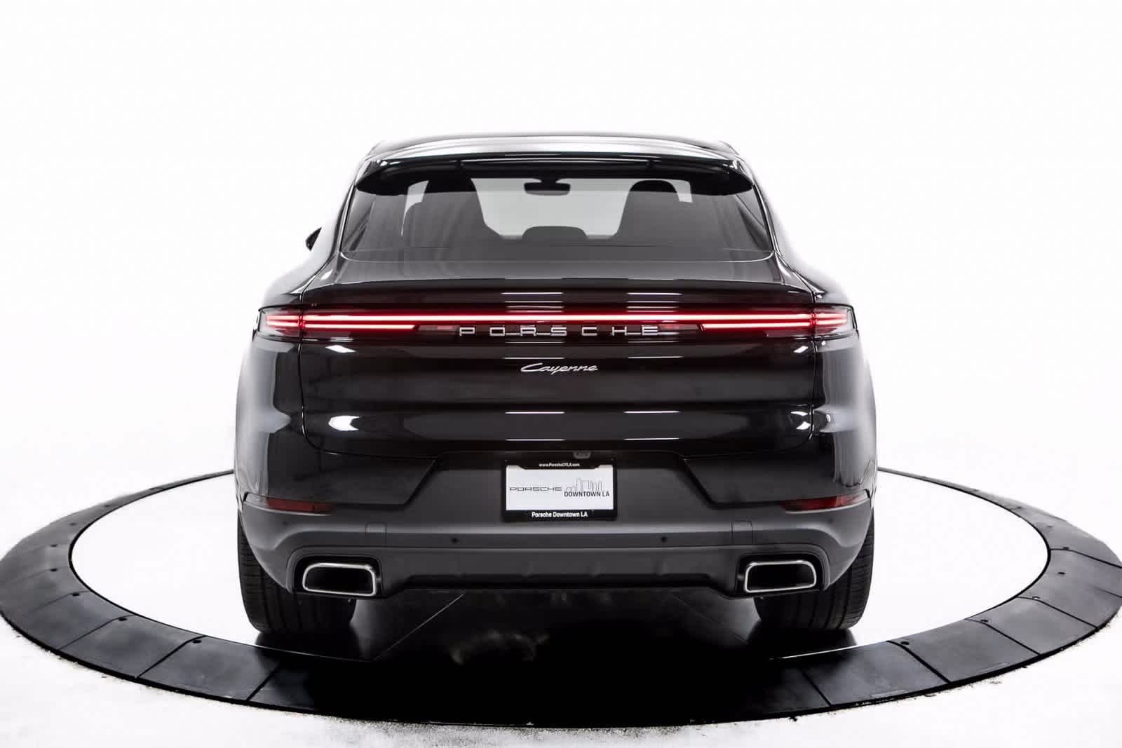 Thumbnail: 2025 Porsche Cayenne - 6