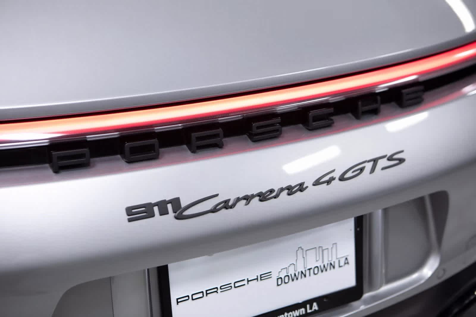 Thumbnail: 2024 Porsche 911 - 33