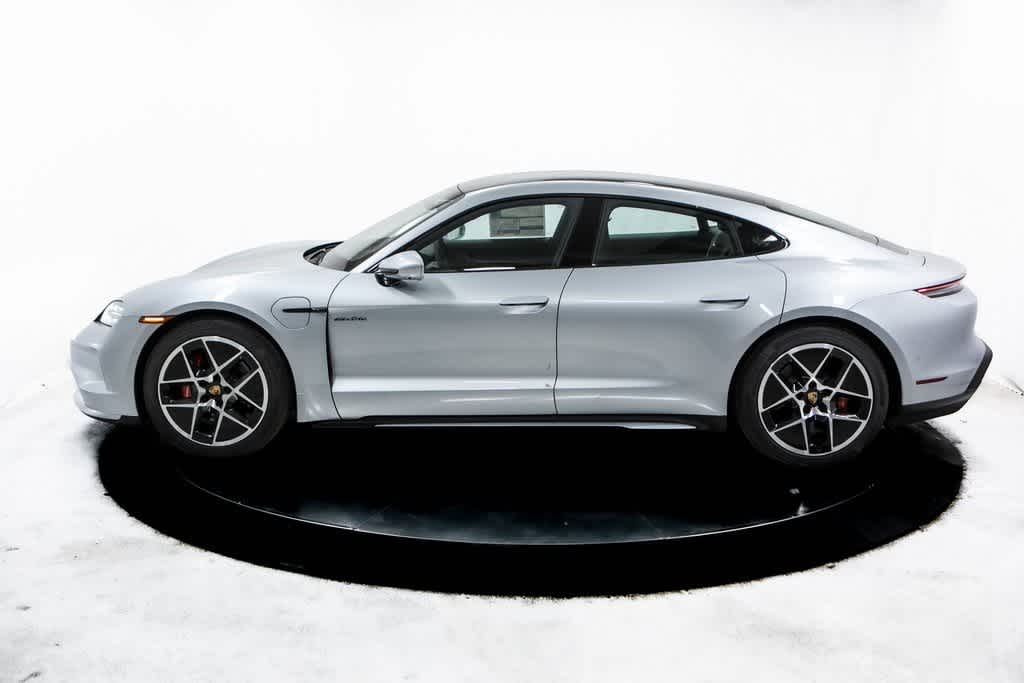 2025 Porsche Taycan 4S photo 2