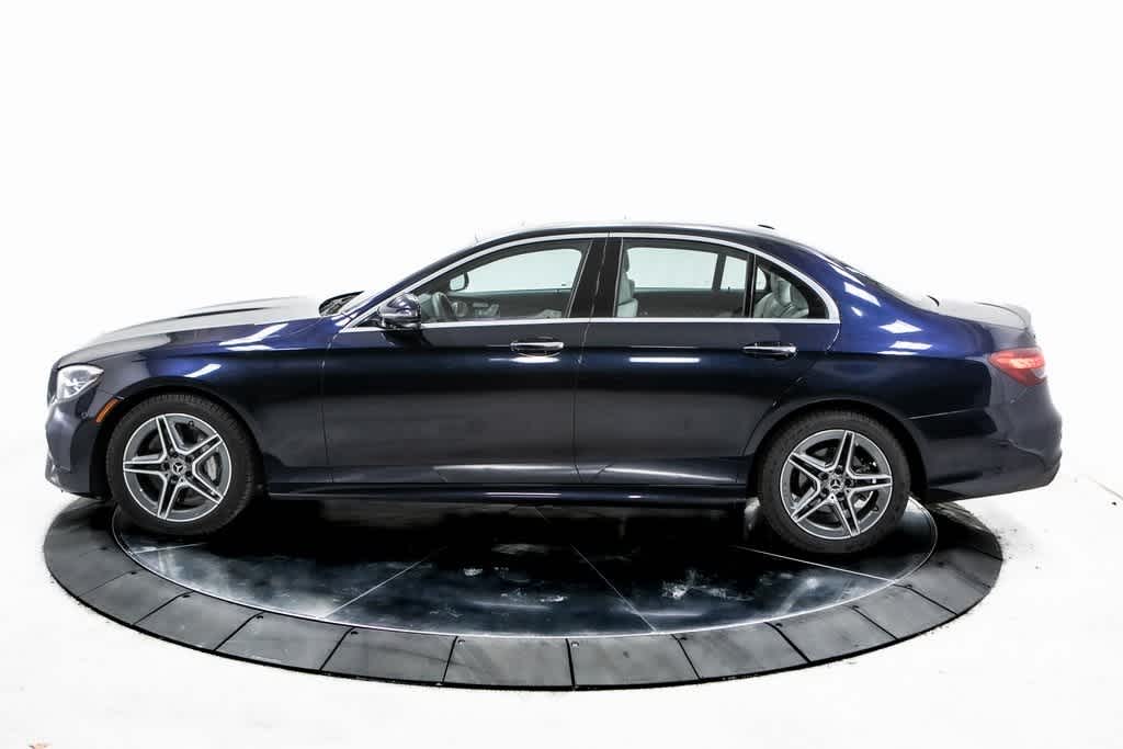 Thumbnail: 2022 Mercedes-Benz E-Class - 2