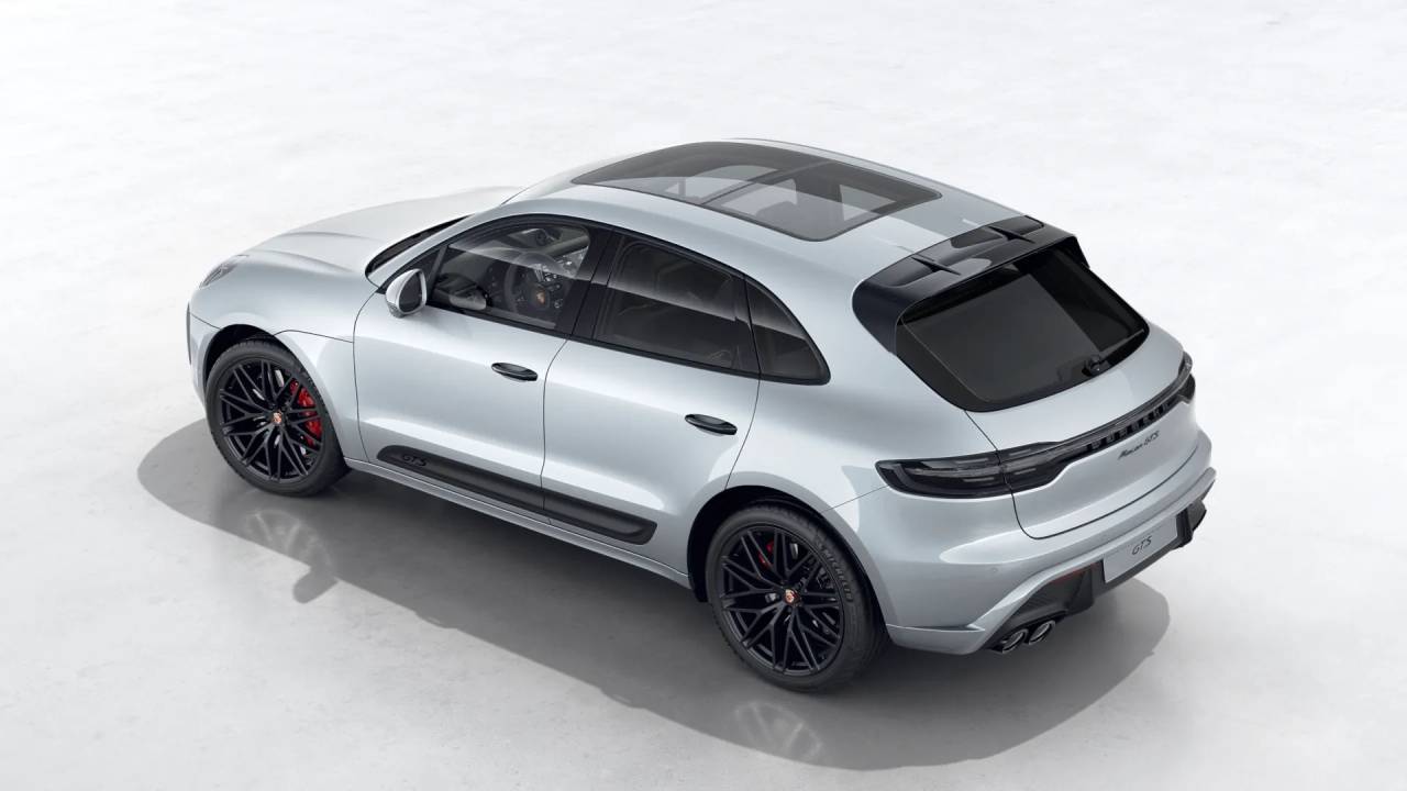 Thumbnail: 2026 Porsche Macan - 4