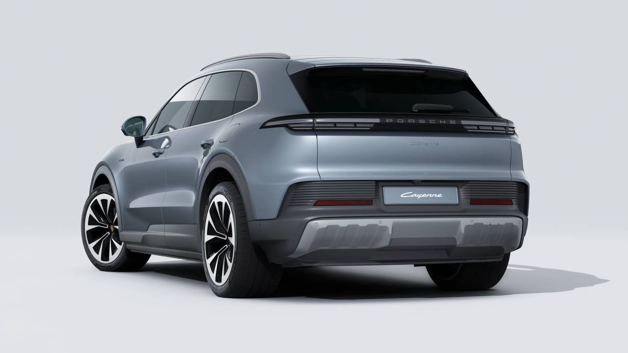 Thumbnail: 2026 Porsche Cayenne - 3