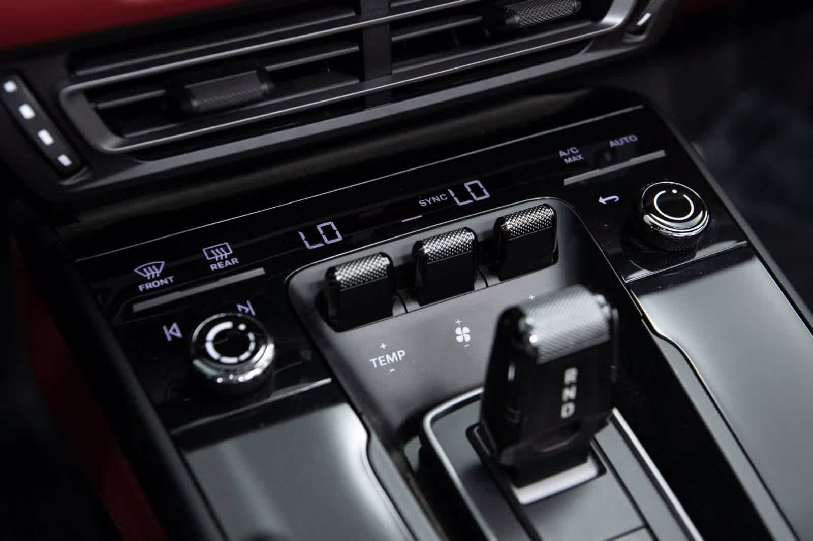 Thumbnail: 2024 Porsche 911 - 26