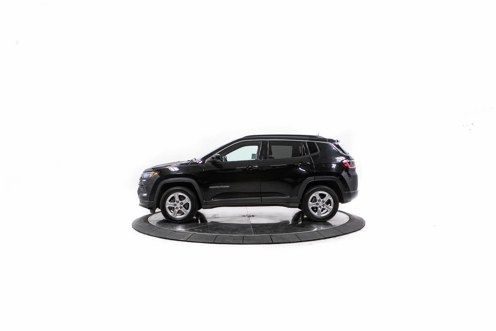 Thumbnail: 2023 Jeep Compass - 2