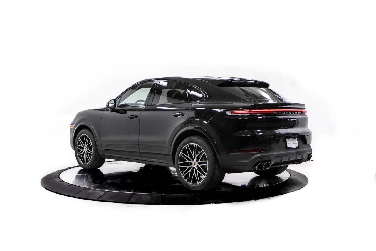 Thumbnail: 2026 Porsche  - 3