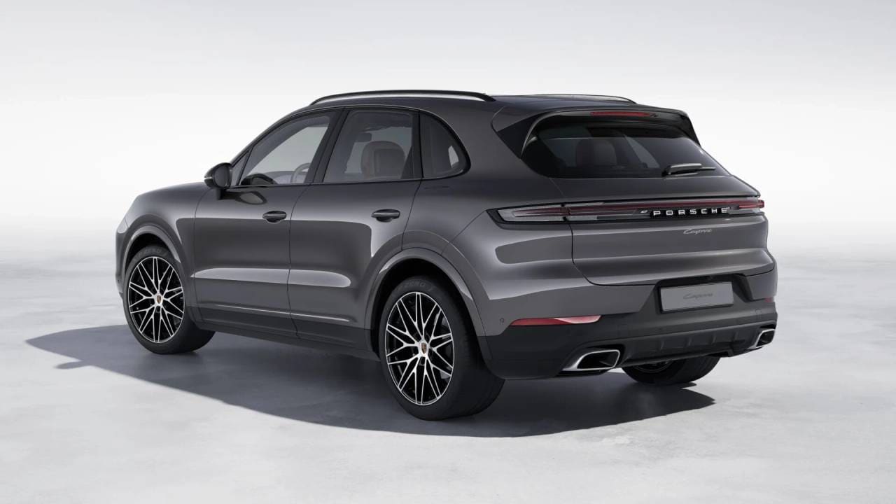Thumbnail: 2026 Porsche Cayenne - 3