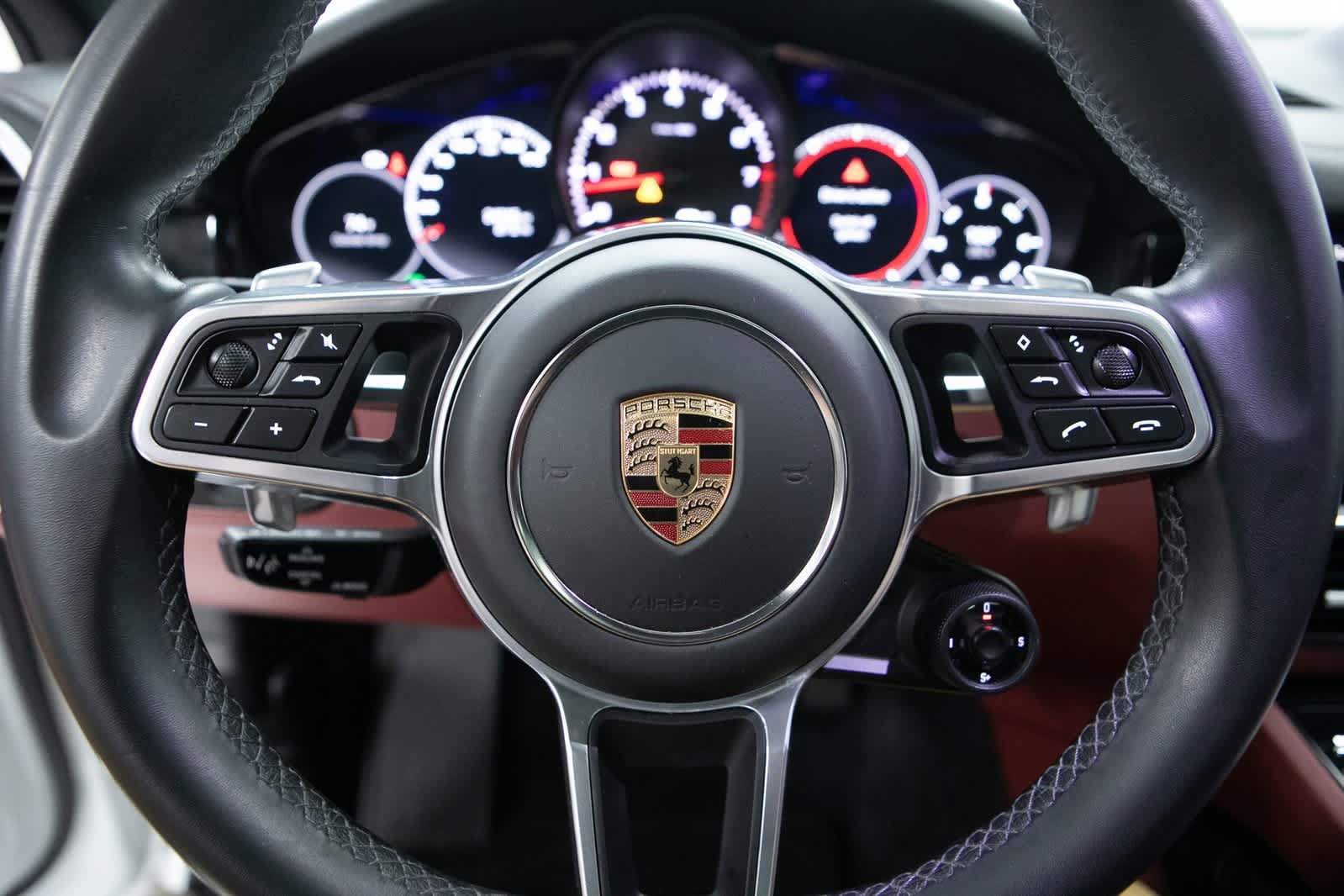 Thumbnail: 2022 Porsche Cayenne - 14