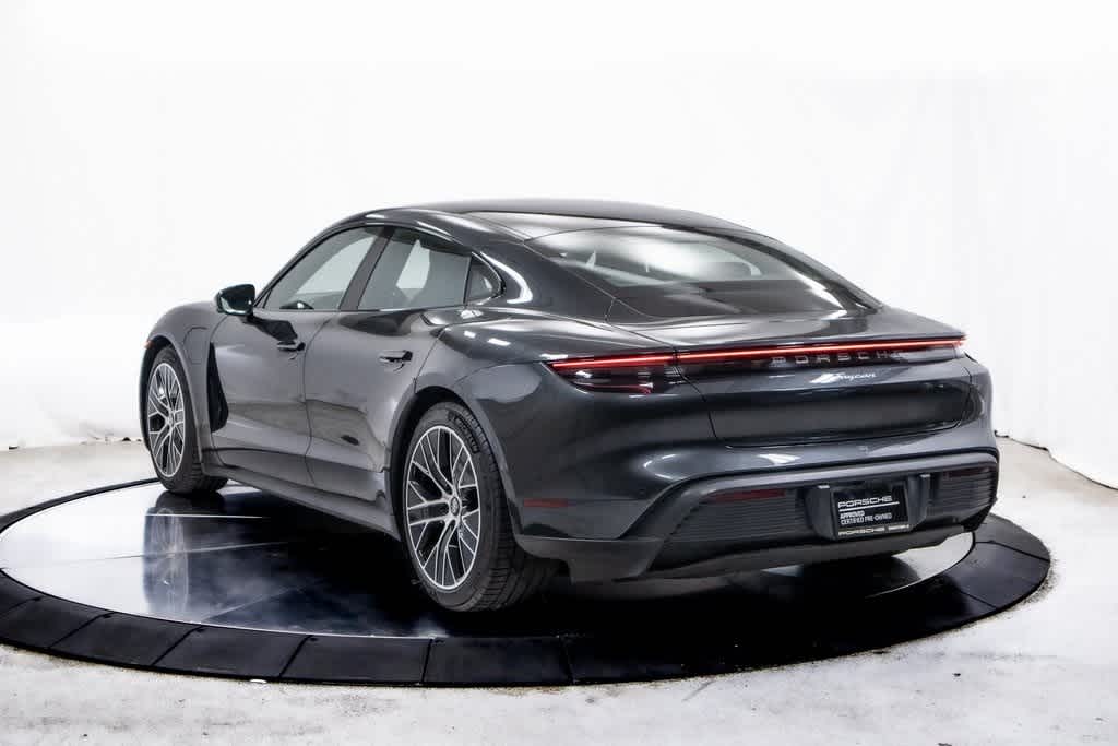 2022 Porsche Taycan Base photo 3