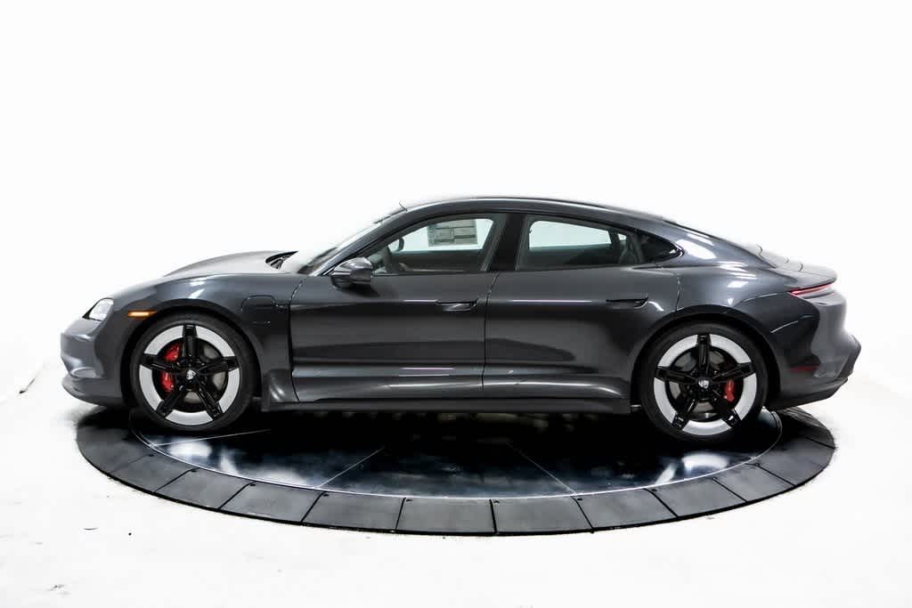 Thumbnail: 2025 Porsche Taycan - 2