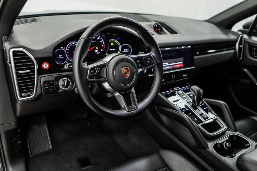2021 Porsche Cayenne  18