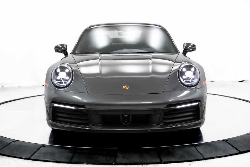 Thumbnail: 2024 Porsche 911 - 10
