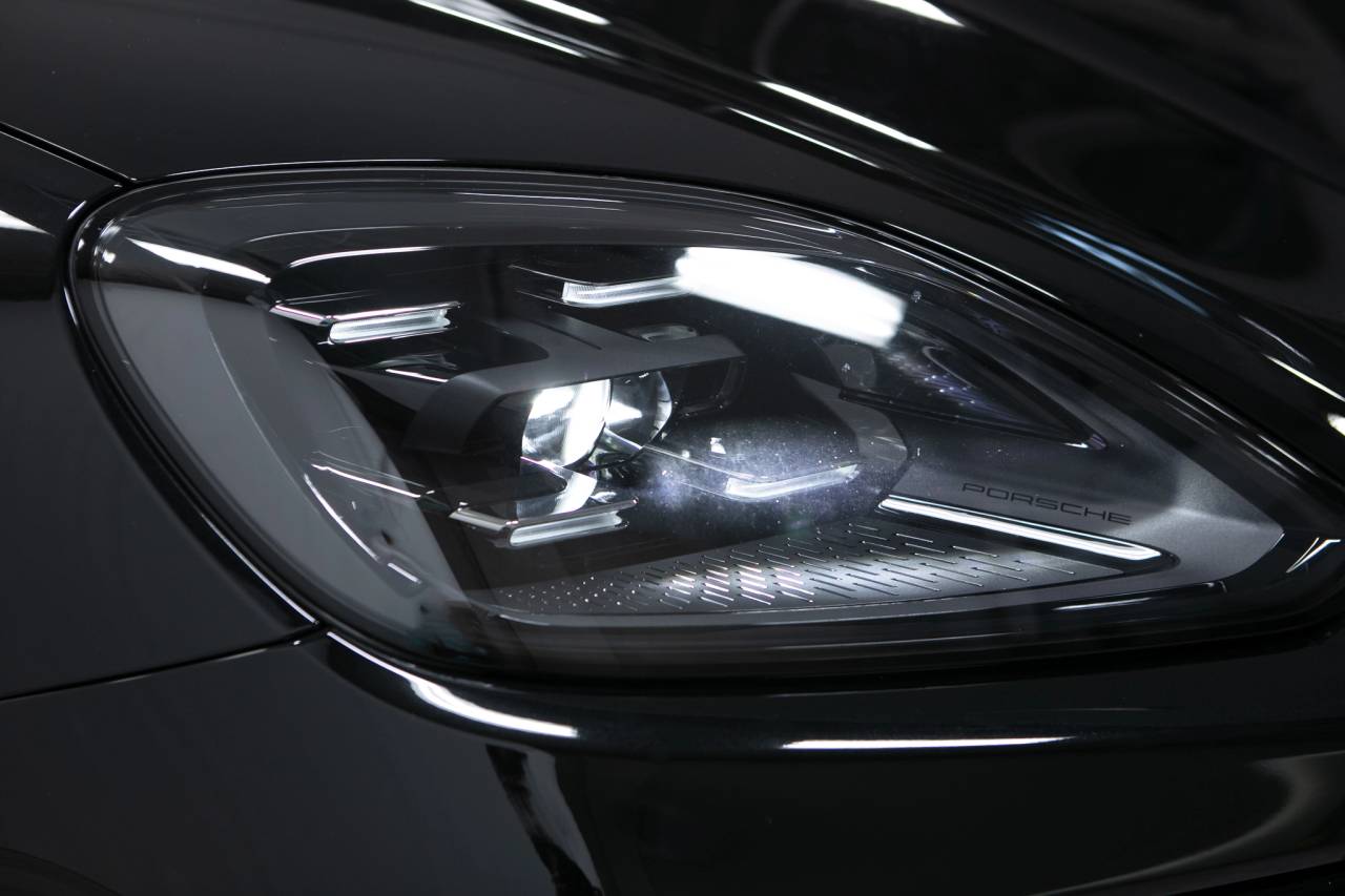 Thumbnail: 2026 Porsche  - 13