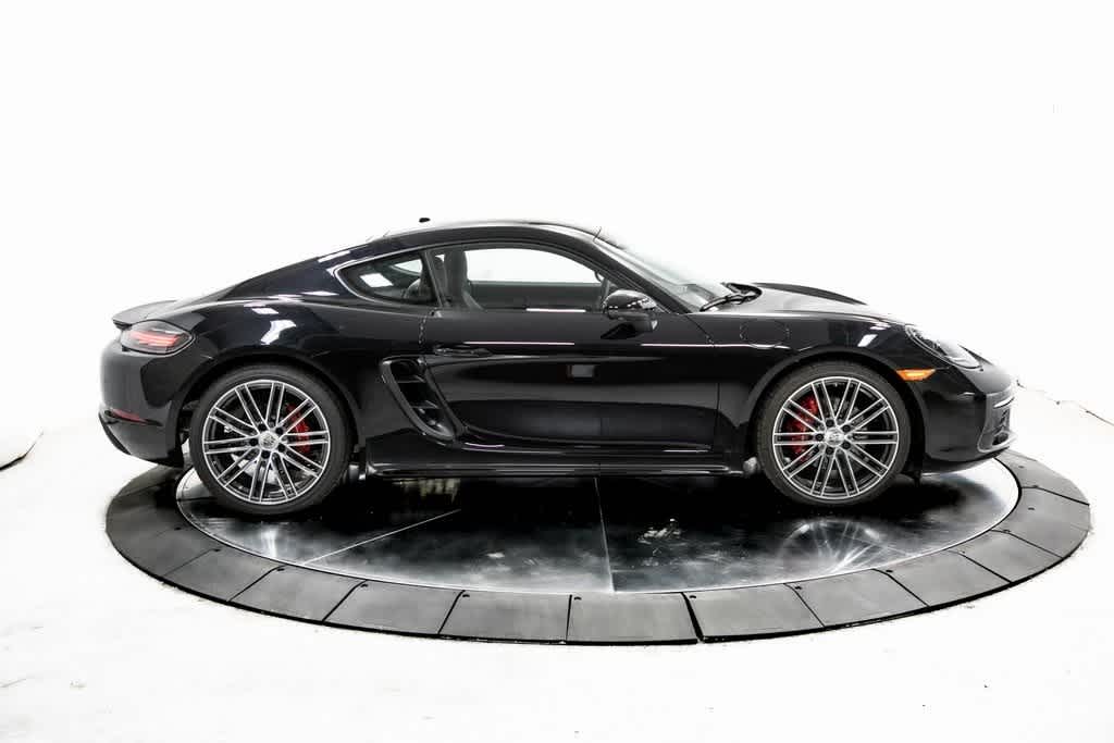 Thumbnail: 2025 Porsche 718 Cayman - 8