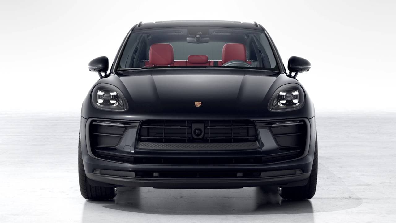 Thumbnail: 2026 Porsche Macan - 8