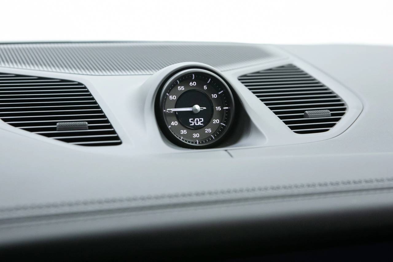 Thumbnail: 2026 Porsche  - 33