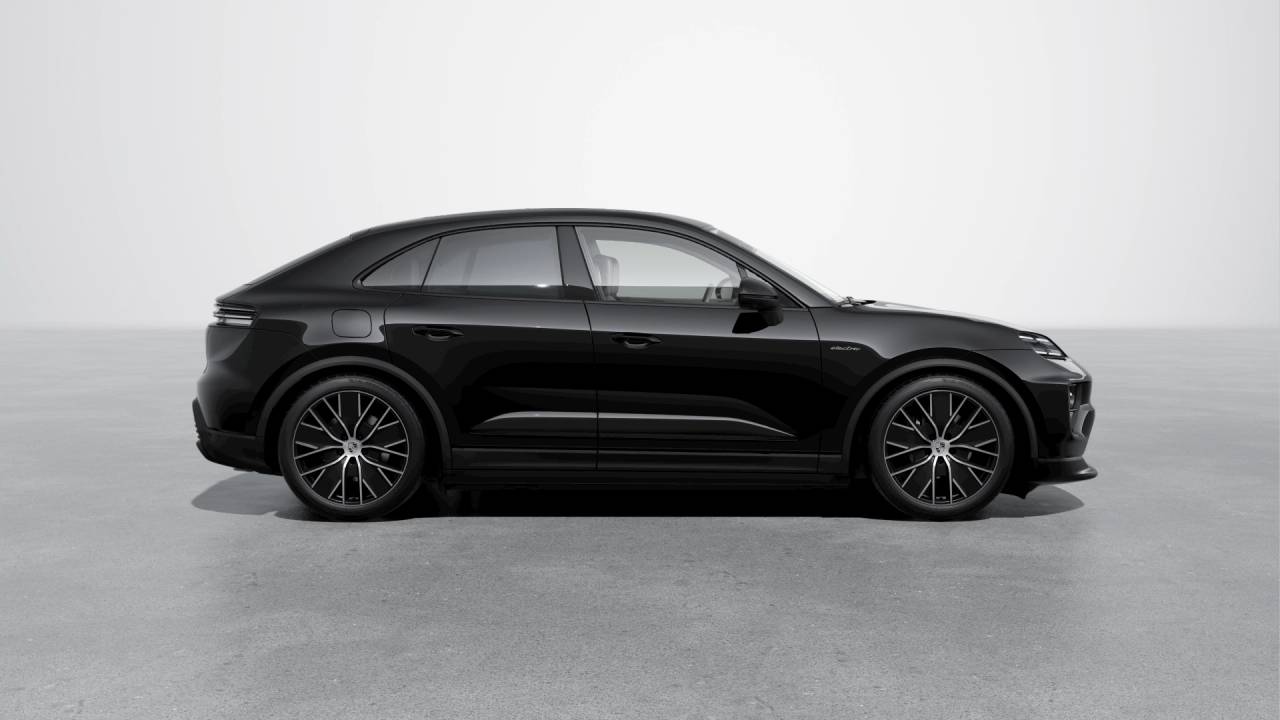 Thumbnail: 2026 Porsche Macan - 6