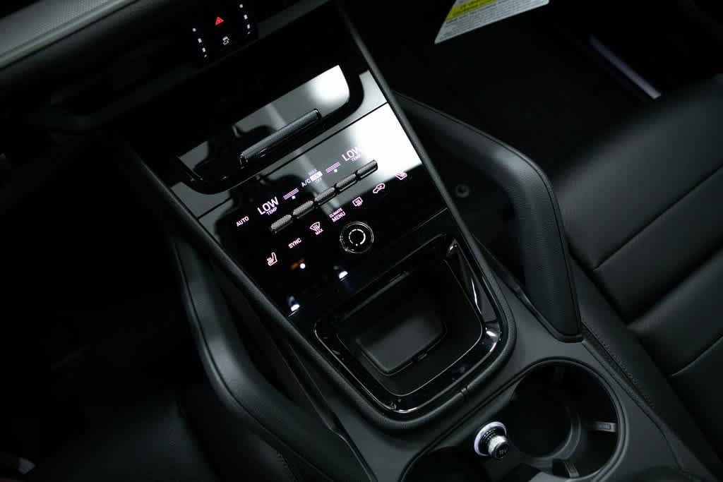 Thumbnail: 2025 Porsche Cayenne - 15