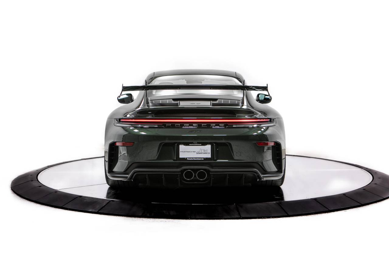 Thumbnail: 2026 Porsche 911 - 6