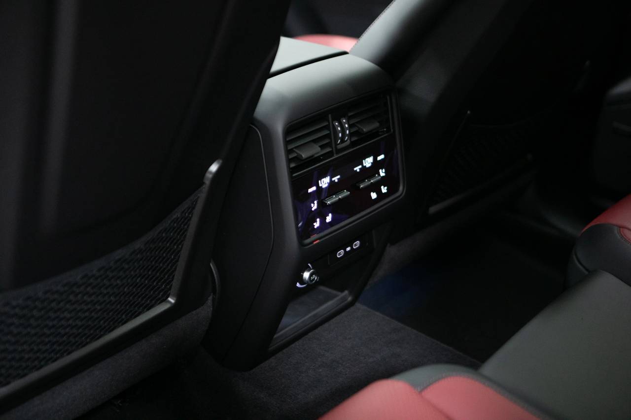 Thumbnail: 2026 Porsche  - 37