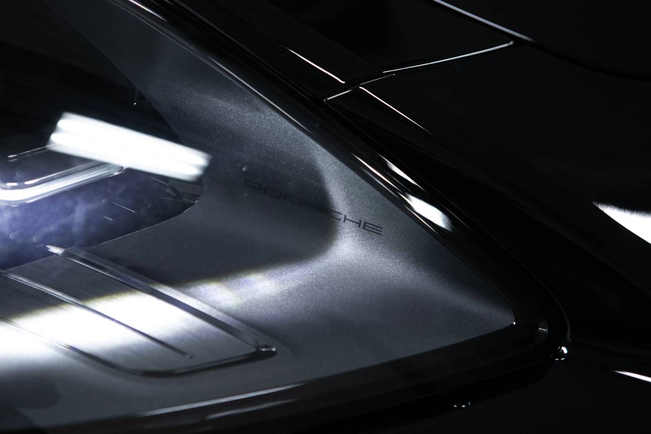 Thumbnail: 2026 Porsche Panamera - 13