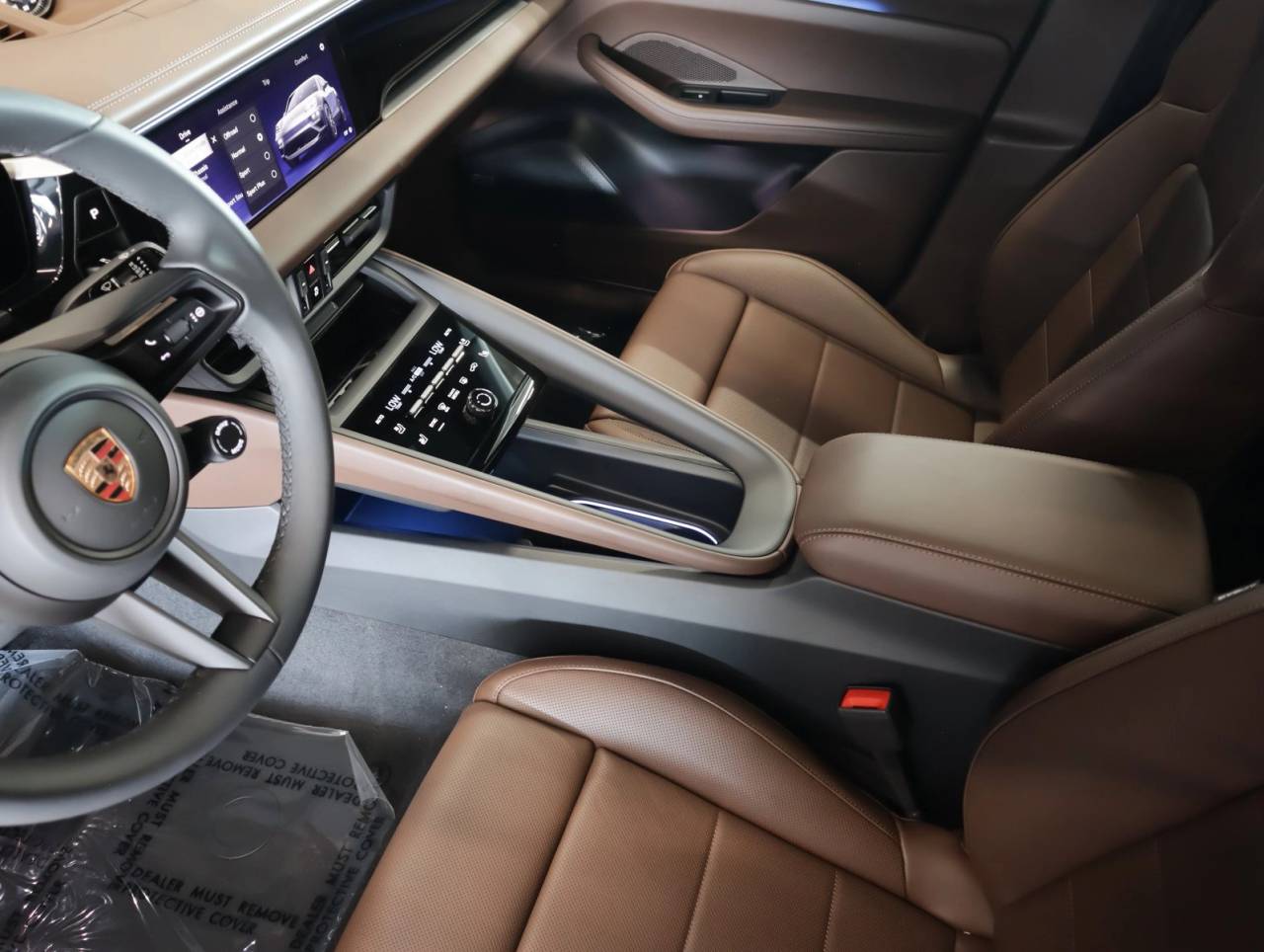 Thumbnail: 2025 Porsche Macan - 17