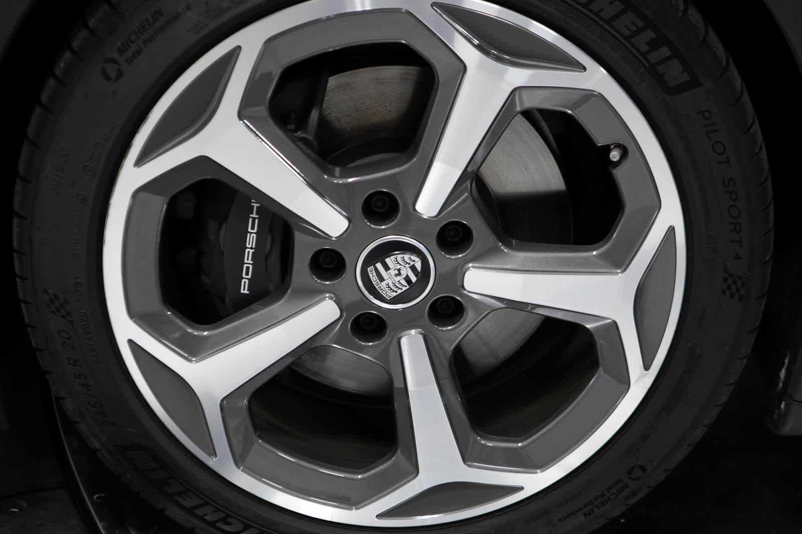 Thumbnail: 2024 Porsche Taycan - 11