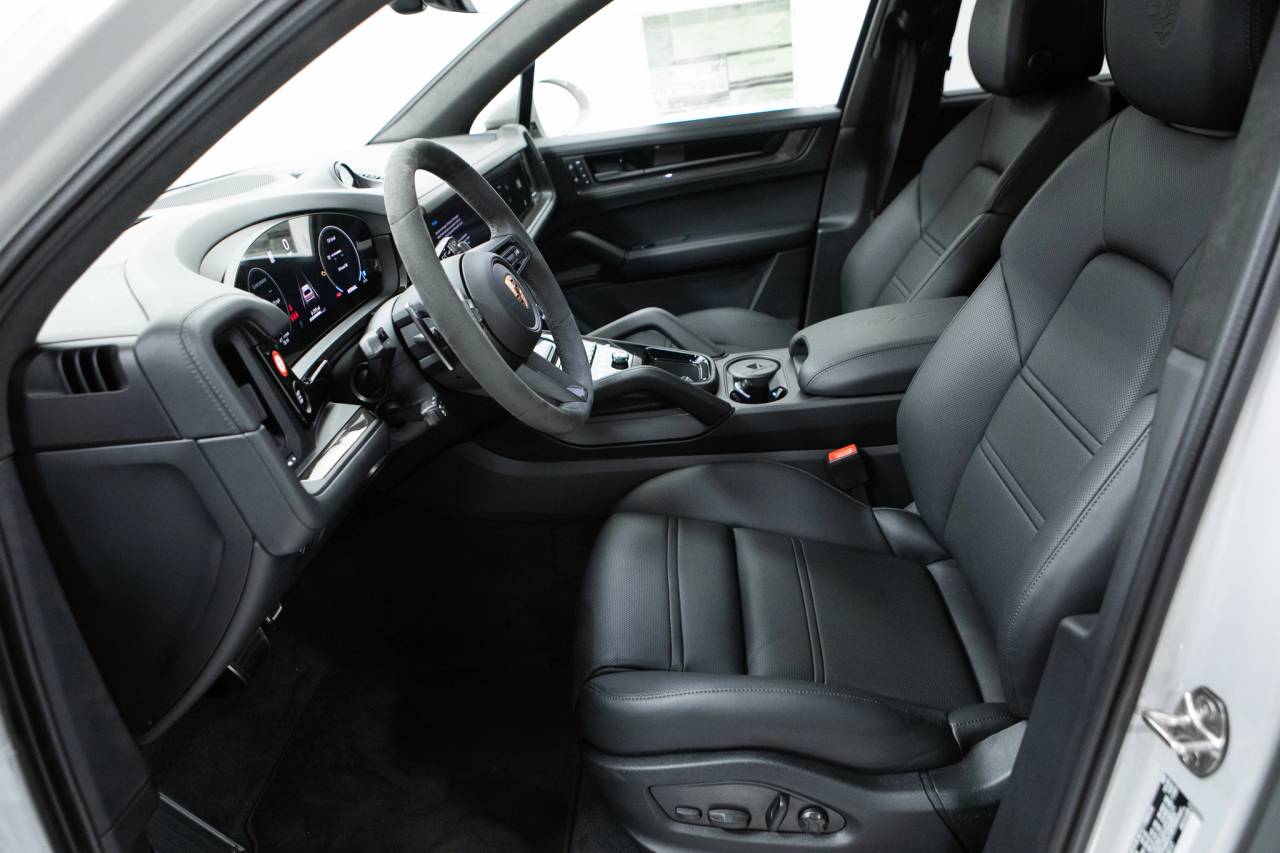 Thumbnail: 2026 Porsche Cayenne - 23