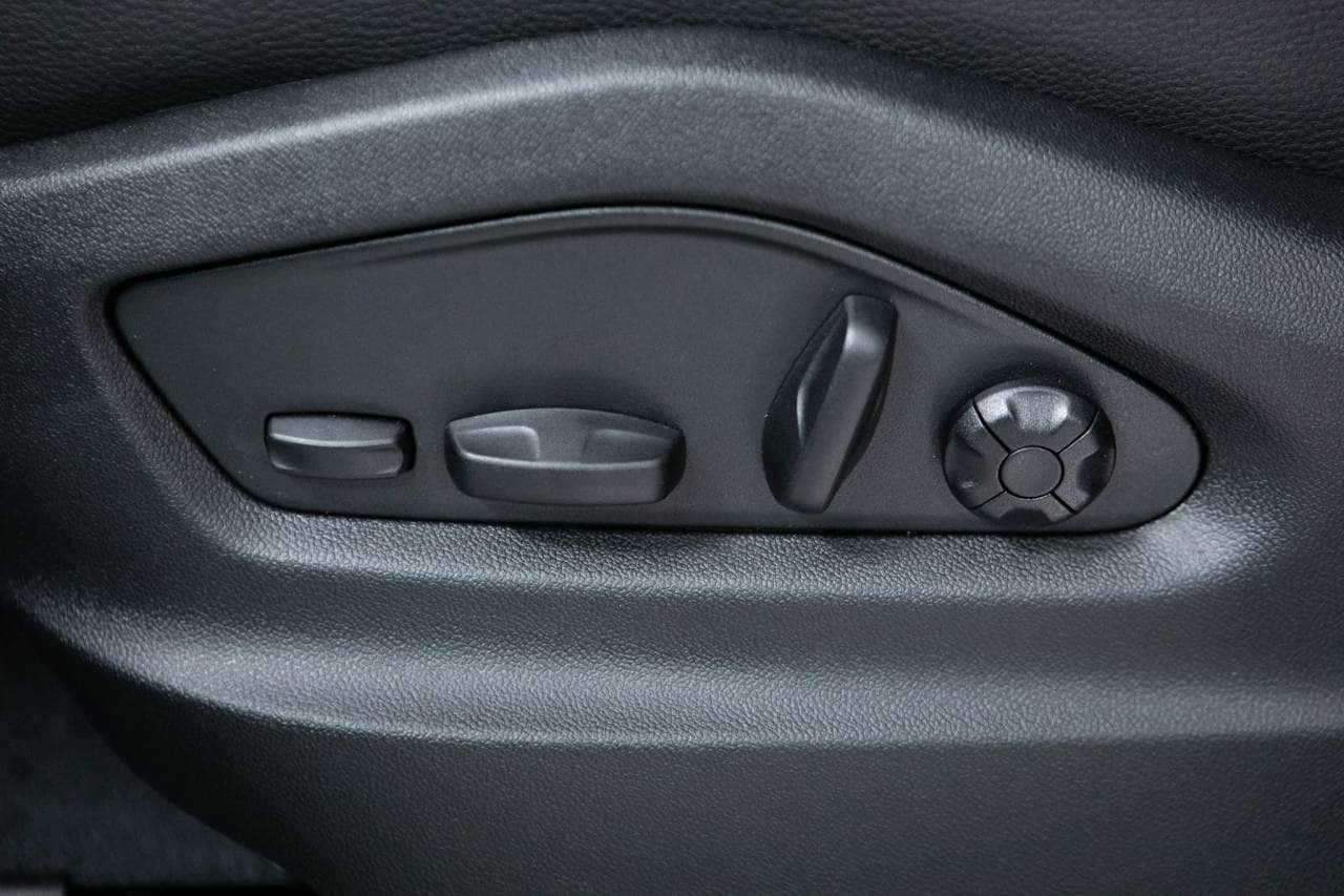 Thumbnail: 2026 Porsche Cayenne - 24