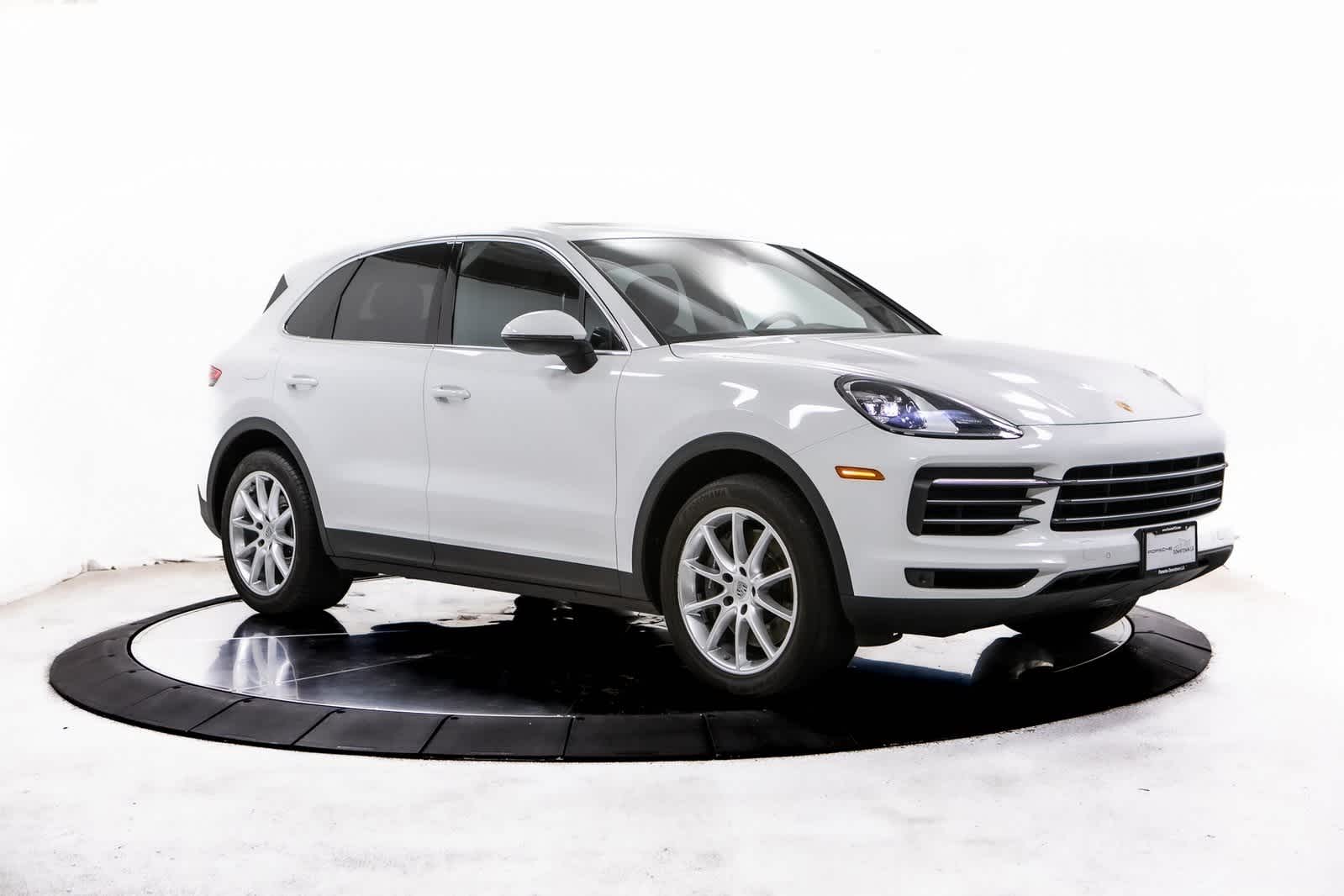 Thumbnail: 2022 Porsche Cayenne - 9