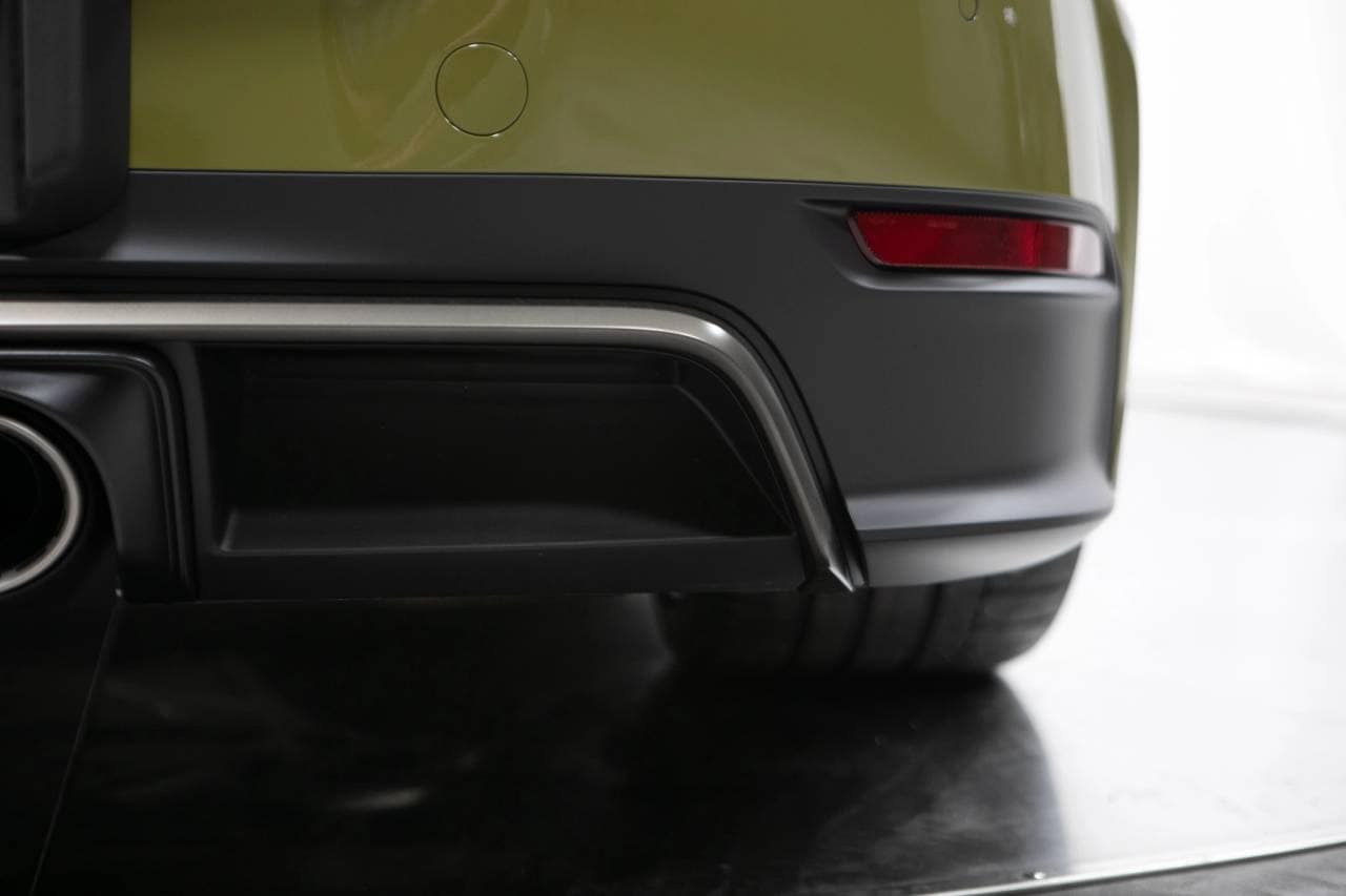 Thumbnail: 2026 Porsche 911 - 18