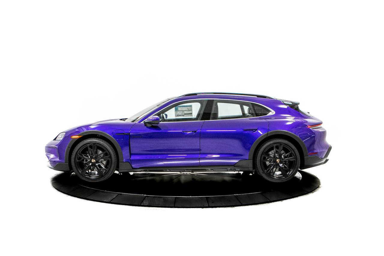 Thumbnail: 2026 Porsche Taycan - 2