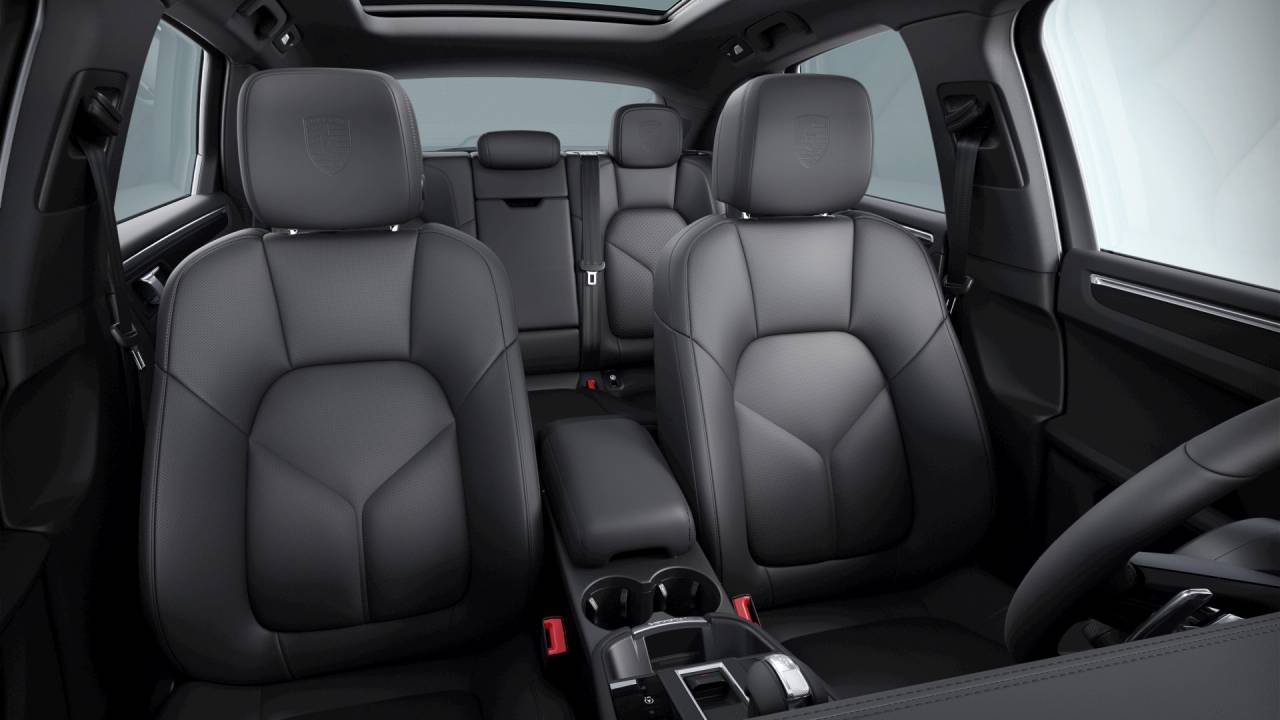 Thumbnail: 2026 Porsche Macan - 10