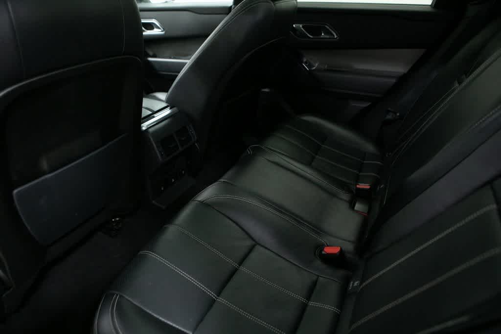 Thumbnail: 2018 Land Rover Range Rover Velar - 27