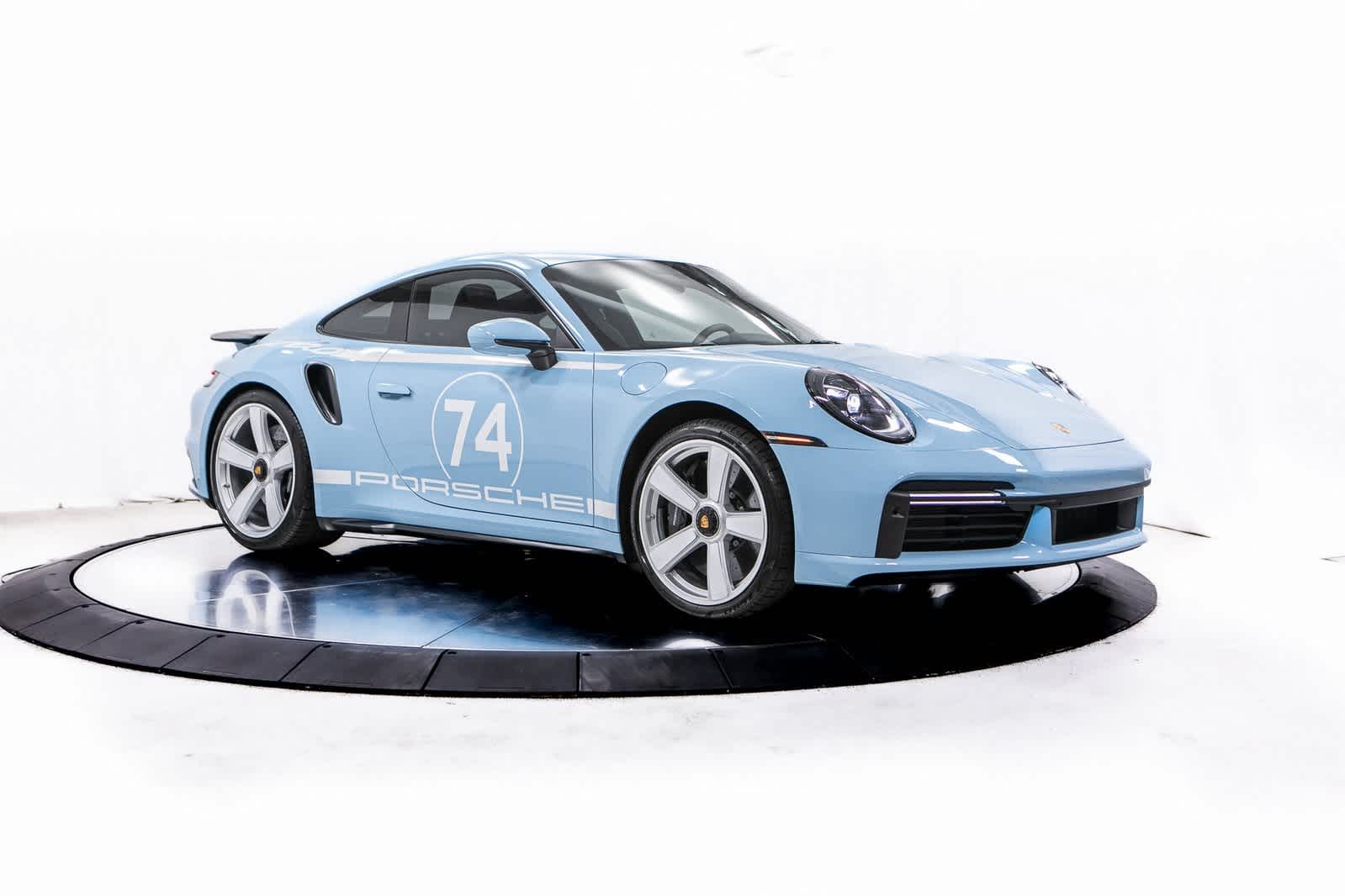 Thumbnail: 2025 Porsche 911 - 9