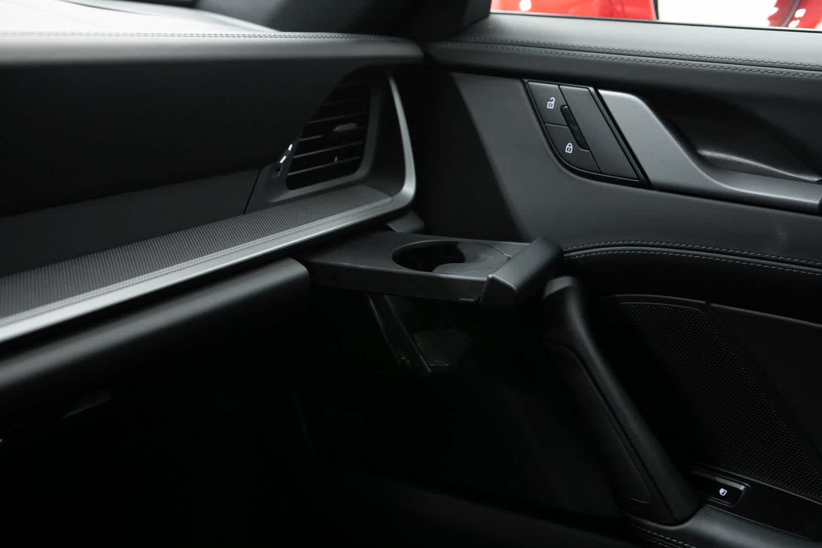 Thumbnail: 2025 Porsche 911 - 26