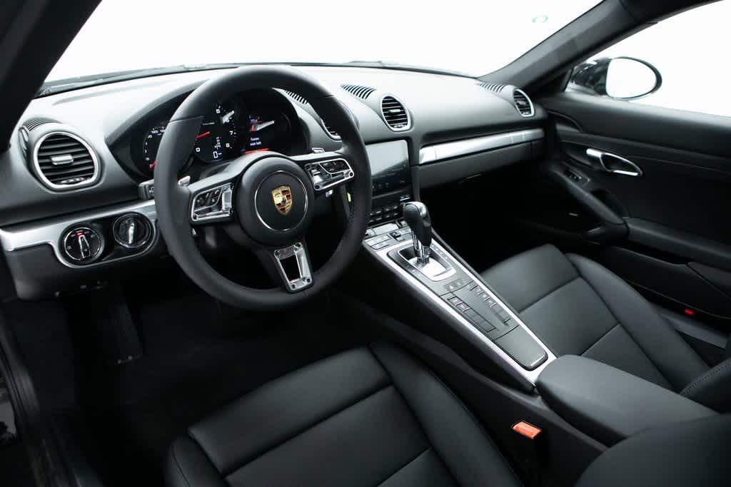 Thumbnail: 2025 Porsche 718 Cayman - 4