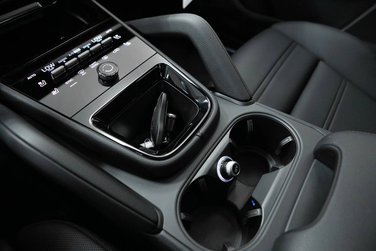 Thumbnail: 2026 Porsche  - 32