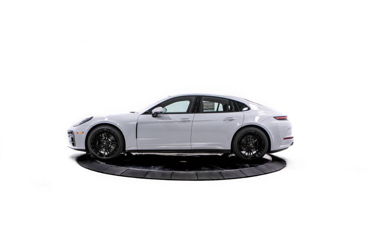 Thumbnail: 2026 Porsche Panamera - 2