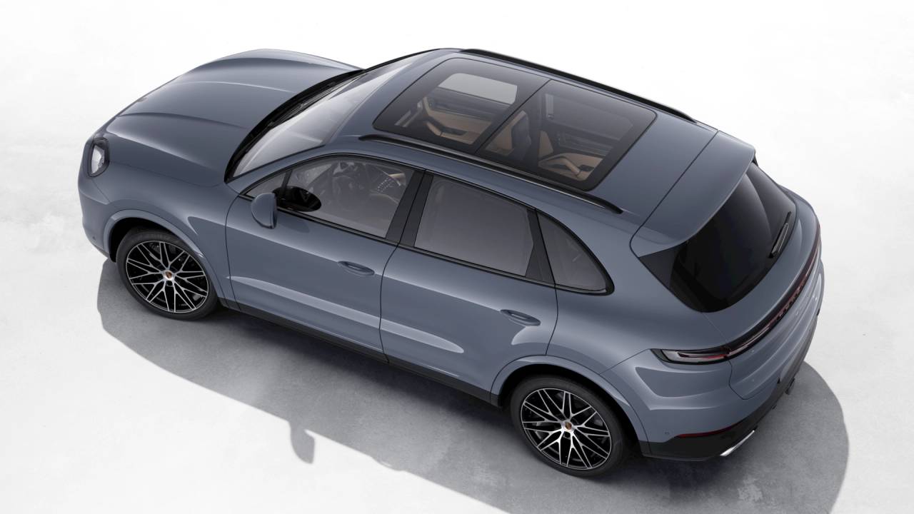 Thumbnail: 2026 Porsche Cayenne - 4