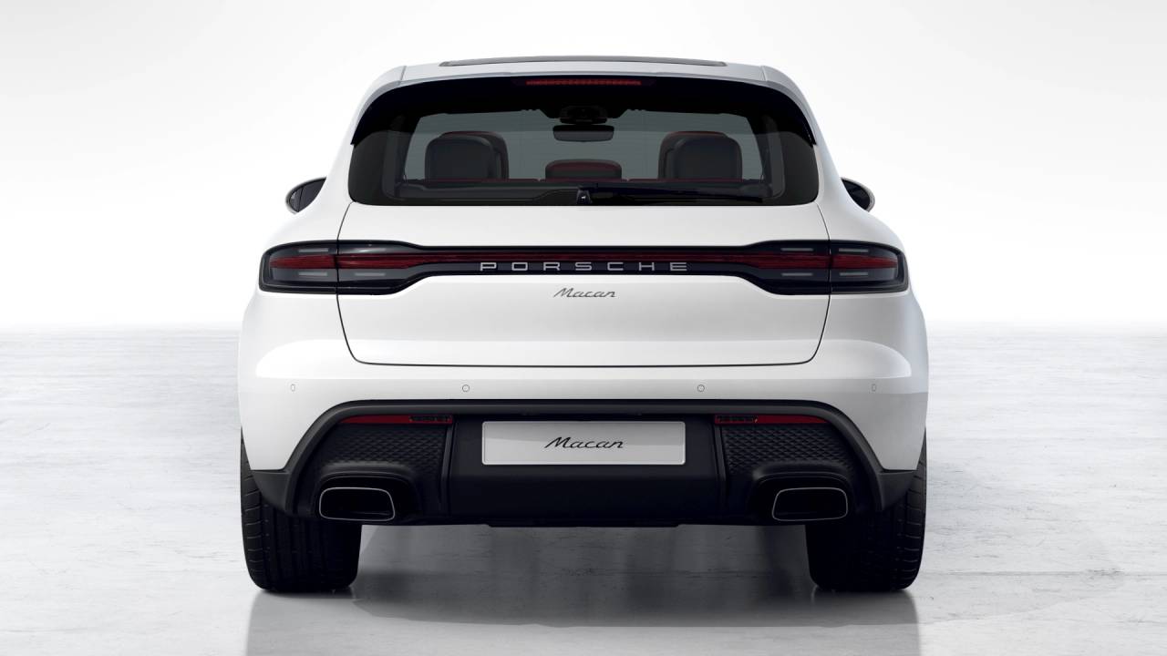Thumbnail: 2026 Porsche Macan - 7