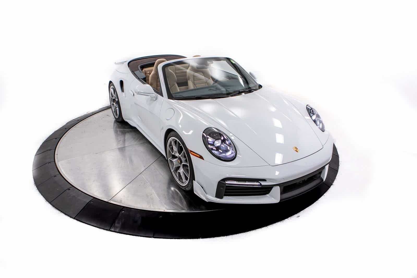 Thumbnail: 2021 Porsche 911 - 36